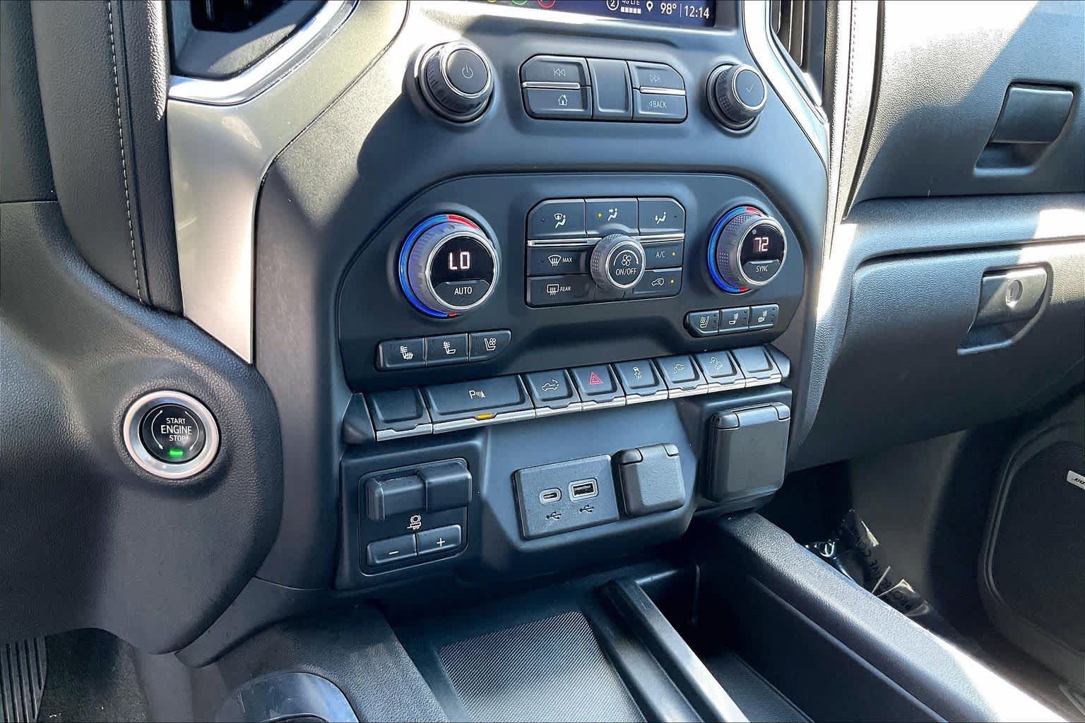 Used 2022 Chevrolet Silverado 1500 LTZ AWD/4WD image 31