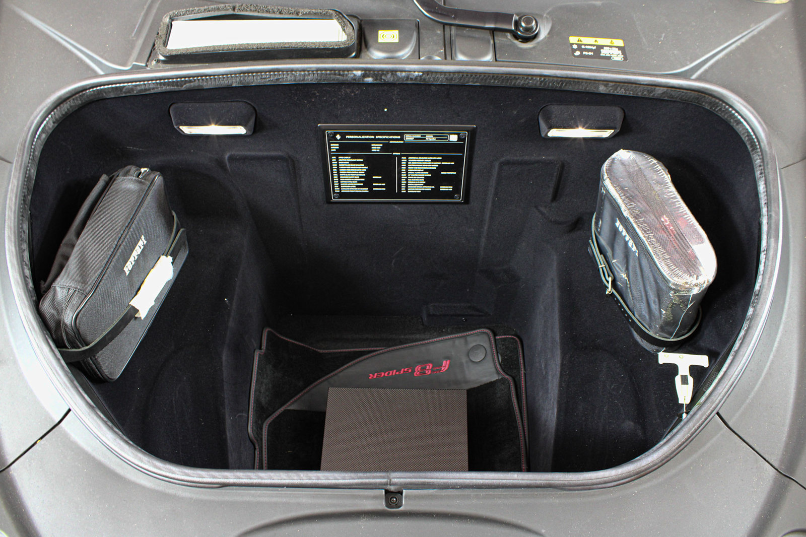 Certified 2023 Ferrari F8 Tributo RWD image 59