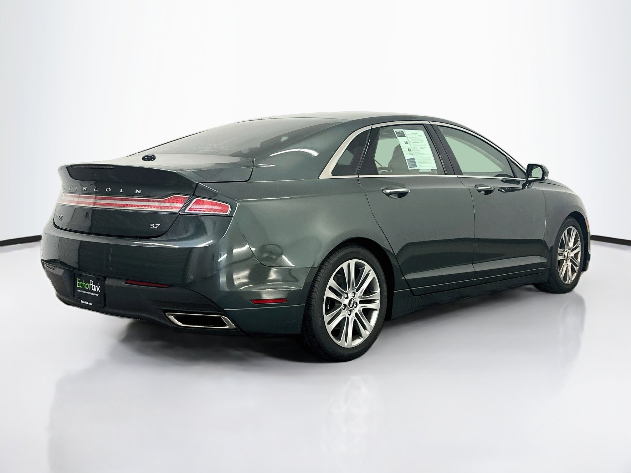 Used 2015 Lincoln MKZ w/ Equipment Group 102A Reserve FWD image 9