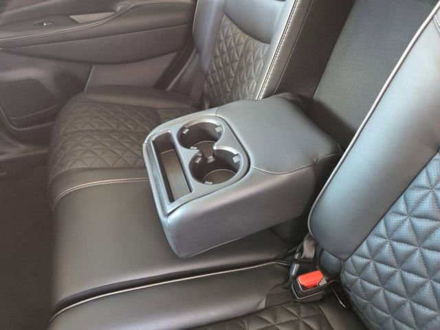 Used 2020 Nissan Murano Platinum image 42