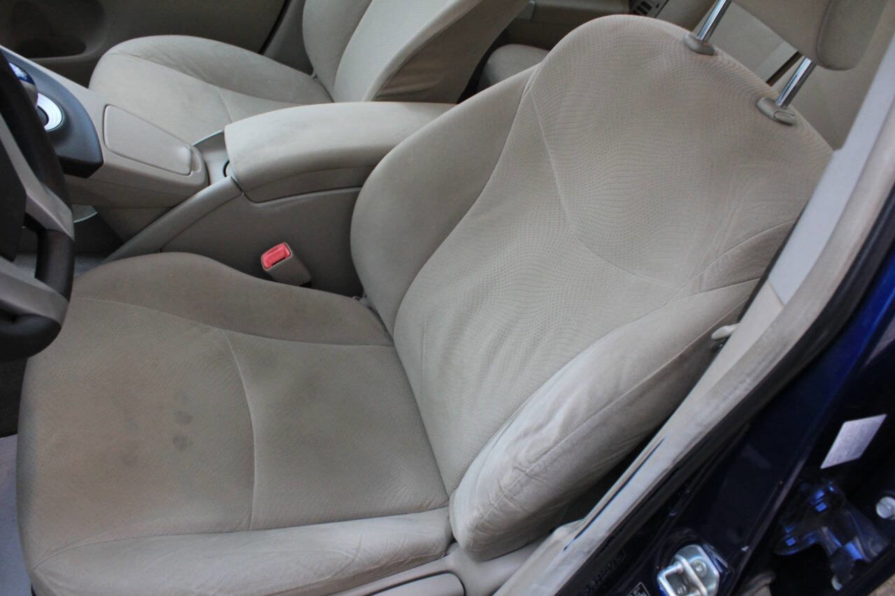 Used 2011 Toyota Prius Three w/ Navigation Pkg image 11