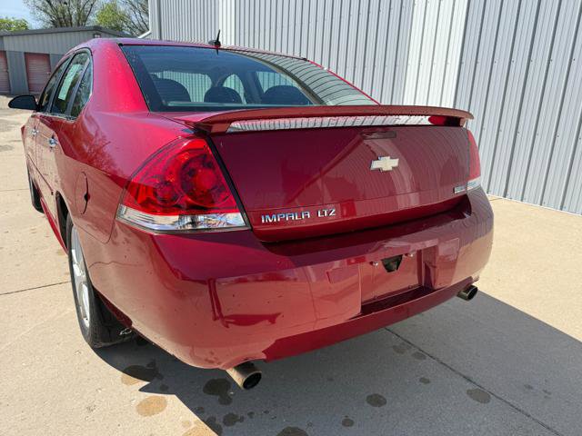 Used 2013 Chevrolet Impala LTZ FWD image 8