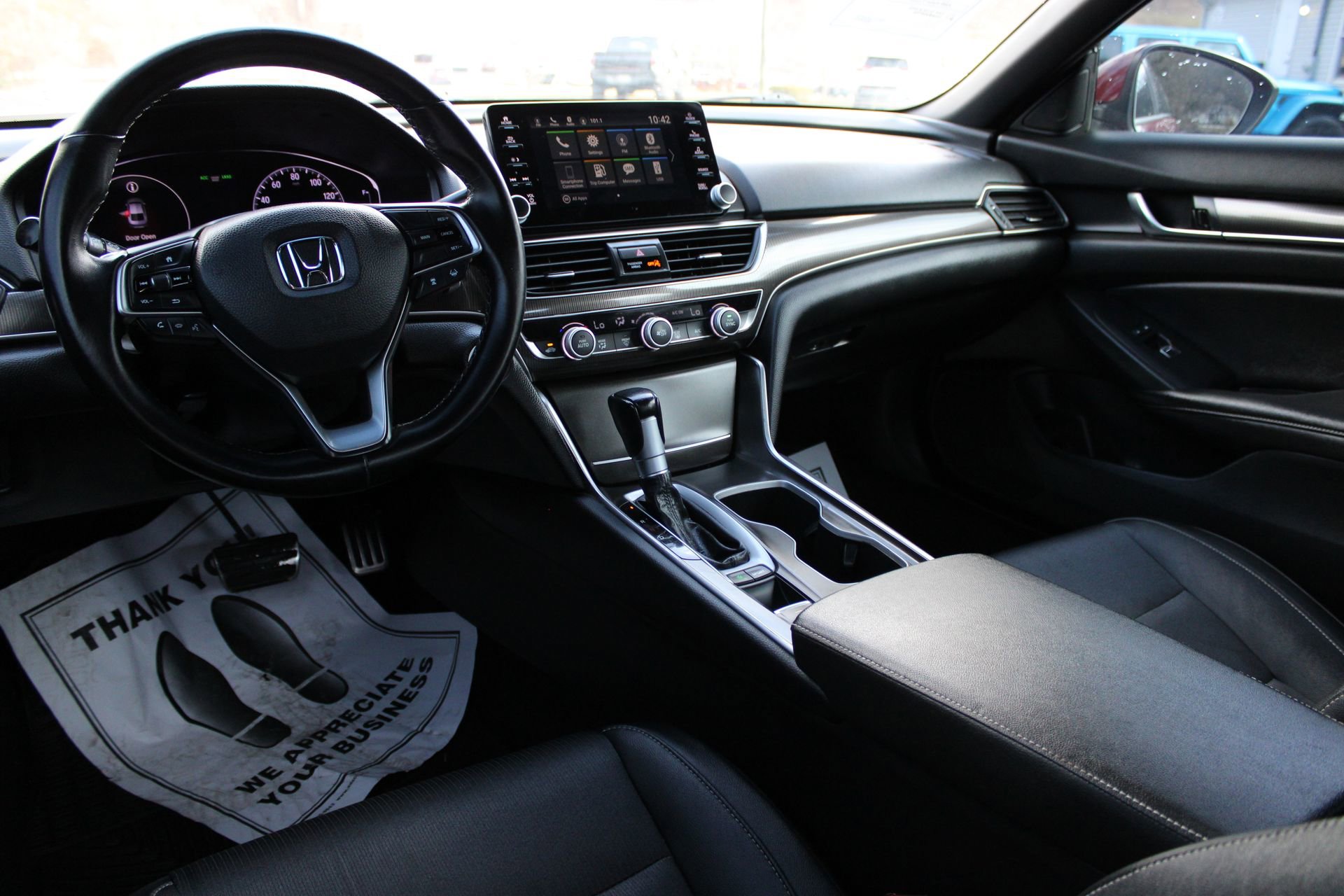 Used 2019 Honda Accord Sport image 13