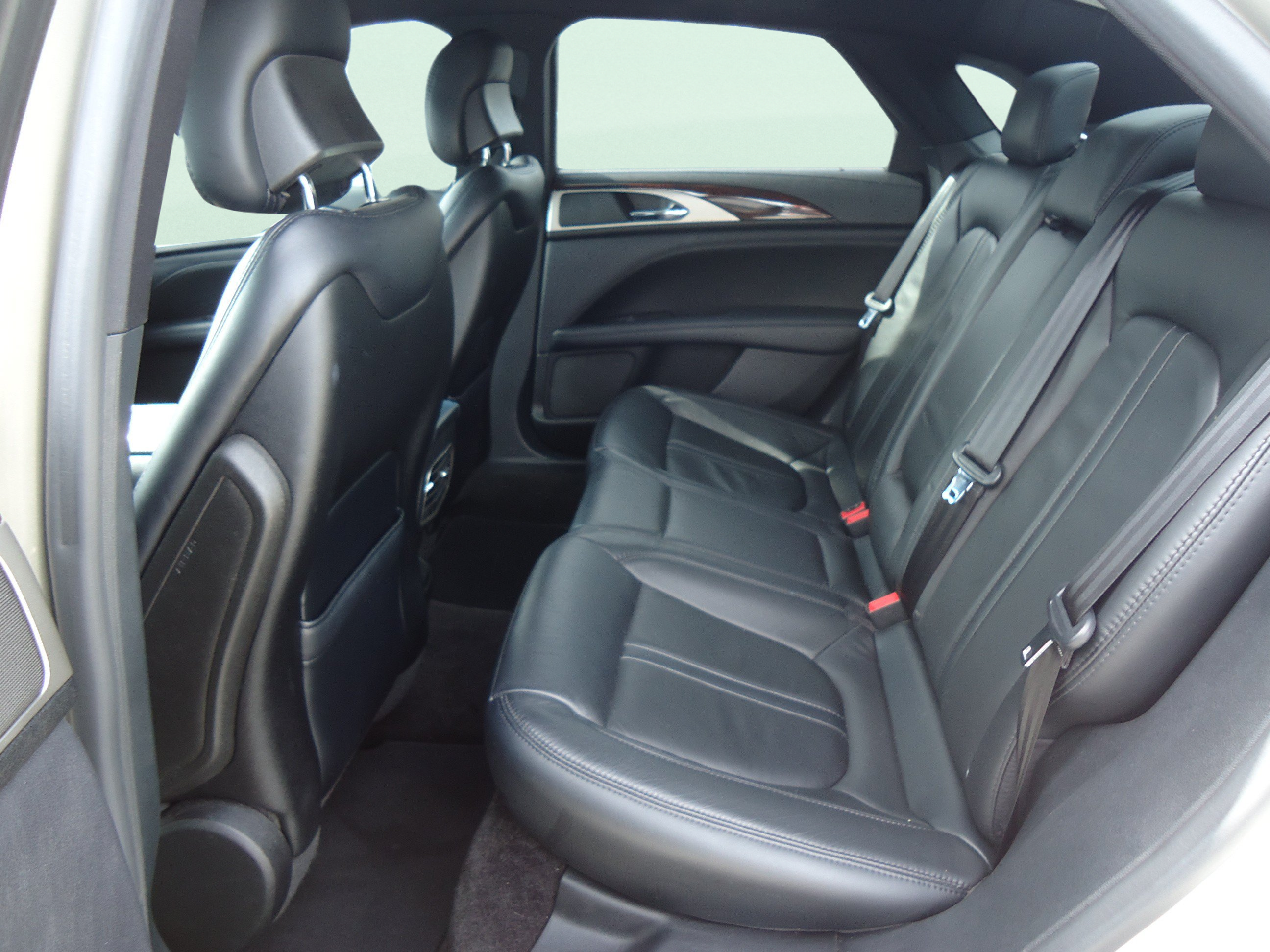 Used 2017 Lincoln MKZ Select FWD image 26