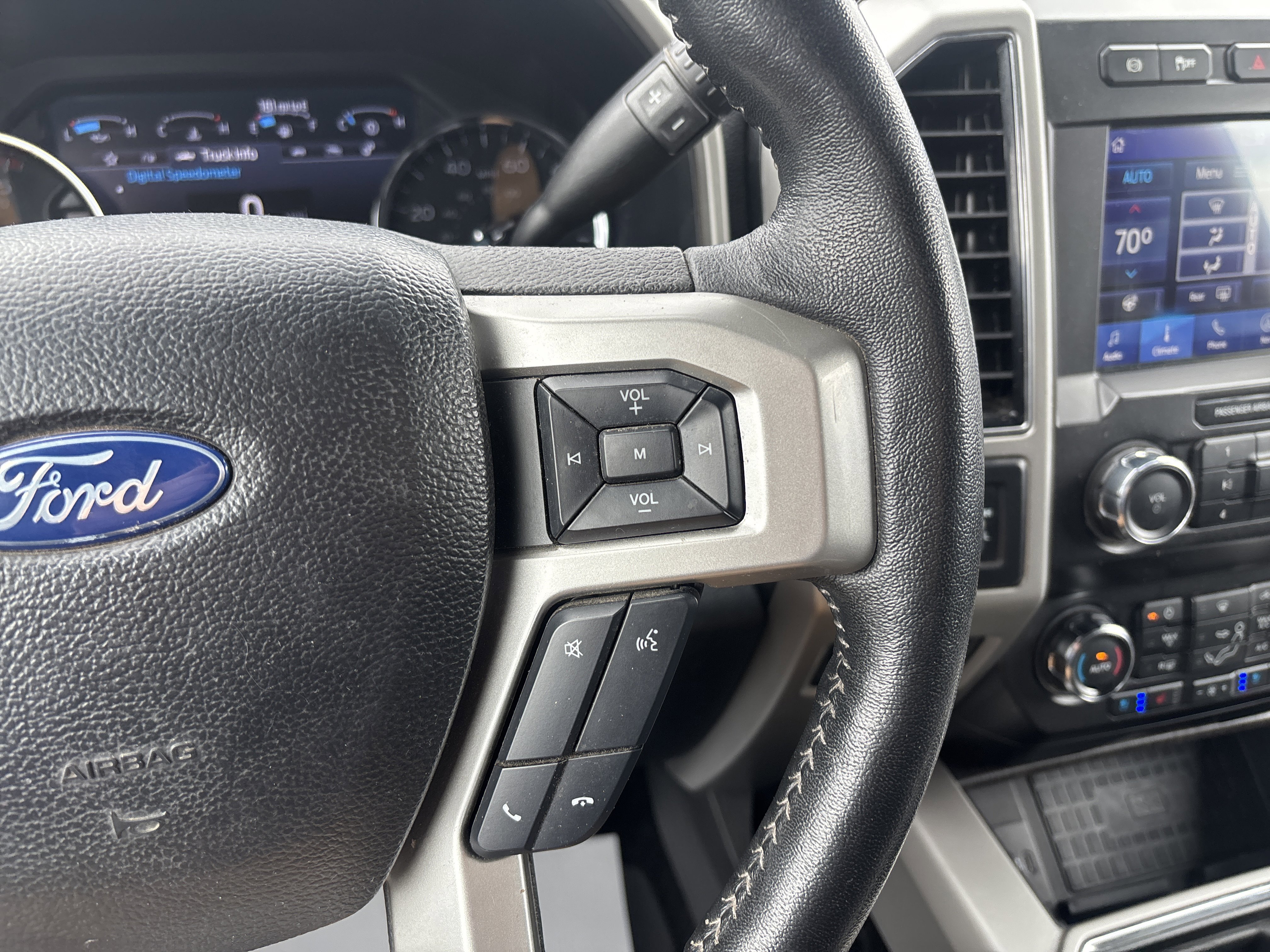 Used 2021 Ford F250 Lariat image 20