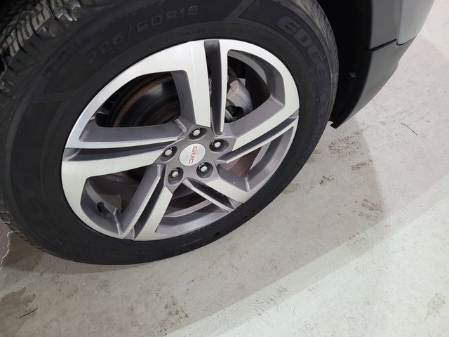 Used 2021 GMC Terrain SLT image 21