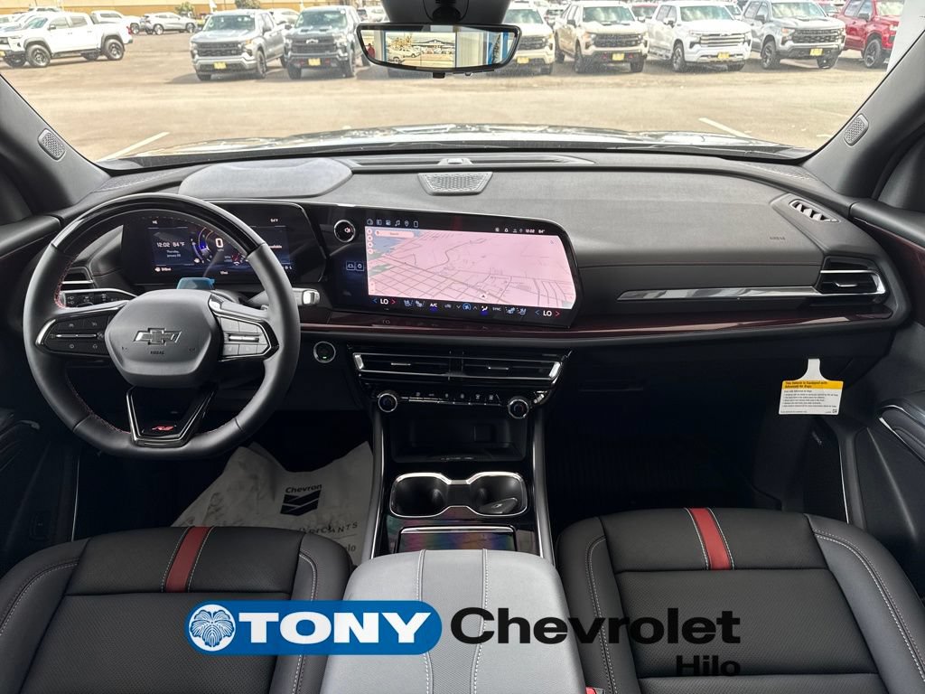 New 2026 Chevrolet Traverse RS w/ LPO, Floor Liner Package FWD image 11