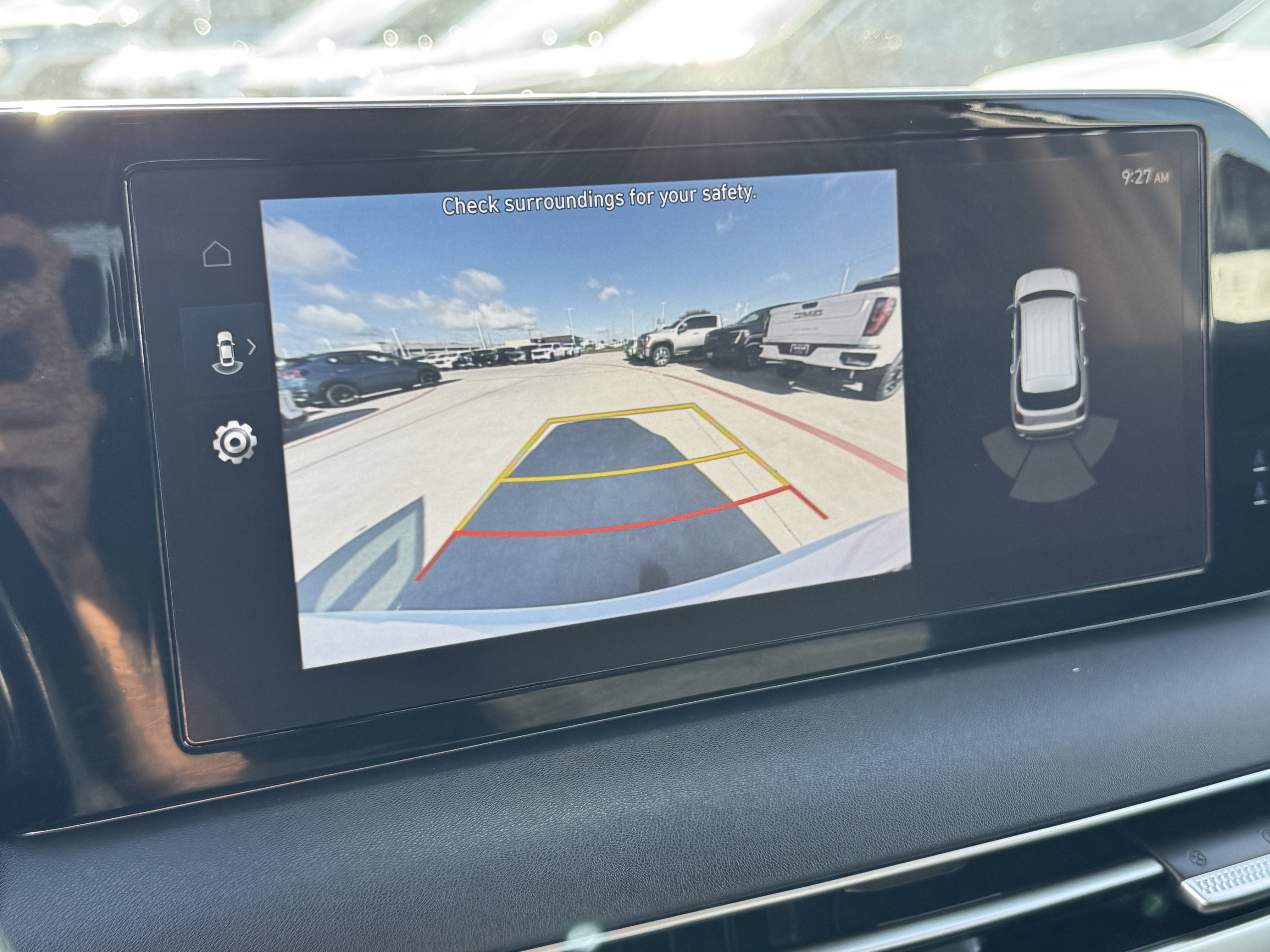 Used 2025 Hyundai Palisade SE FWD image 17