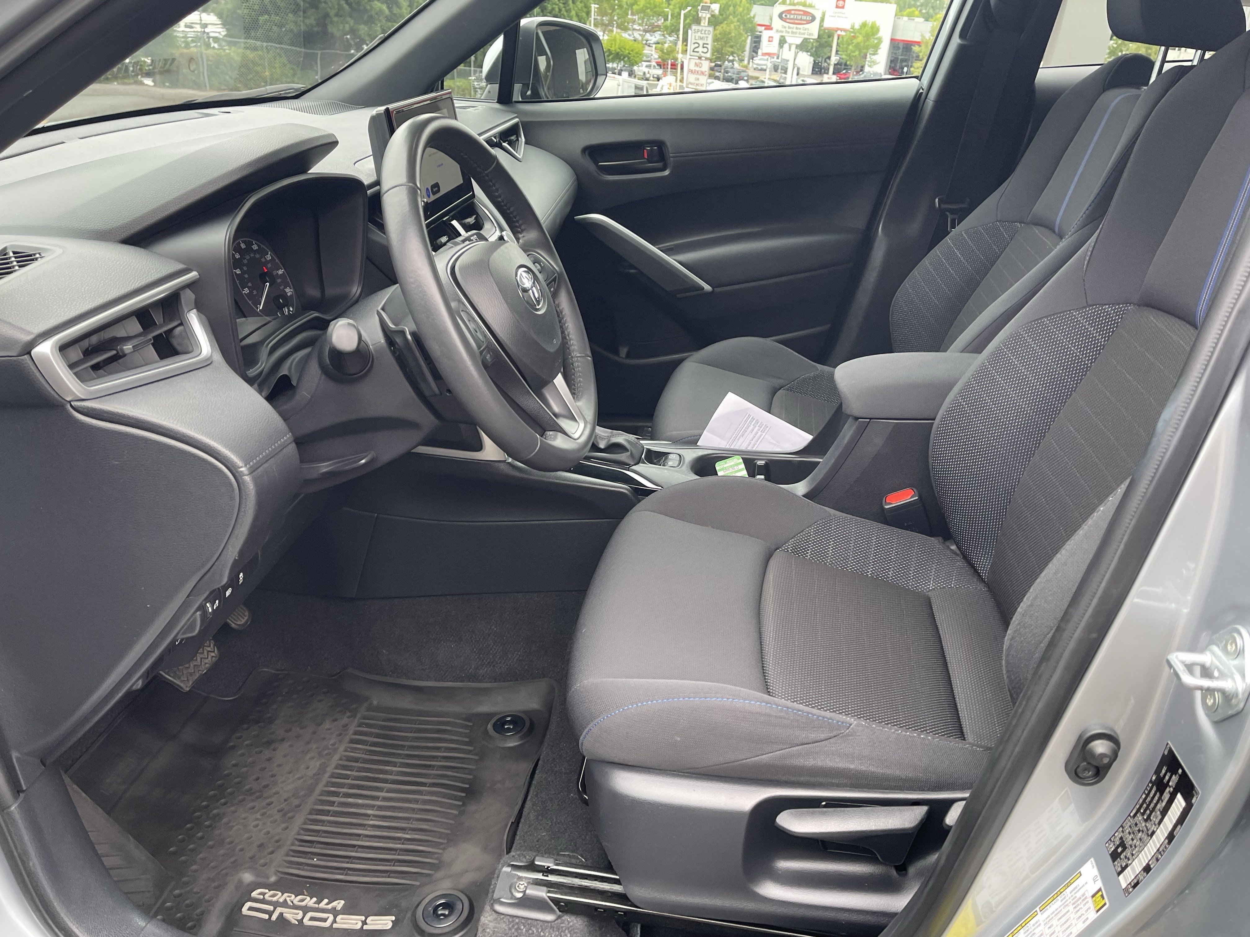 Certified 2024 Toyota Corolla Cross AWD Hybrid image 11