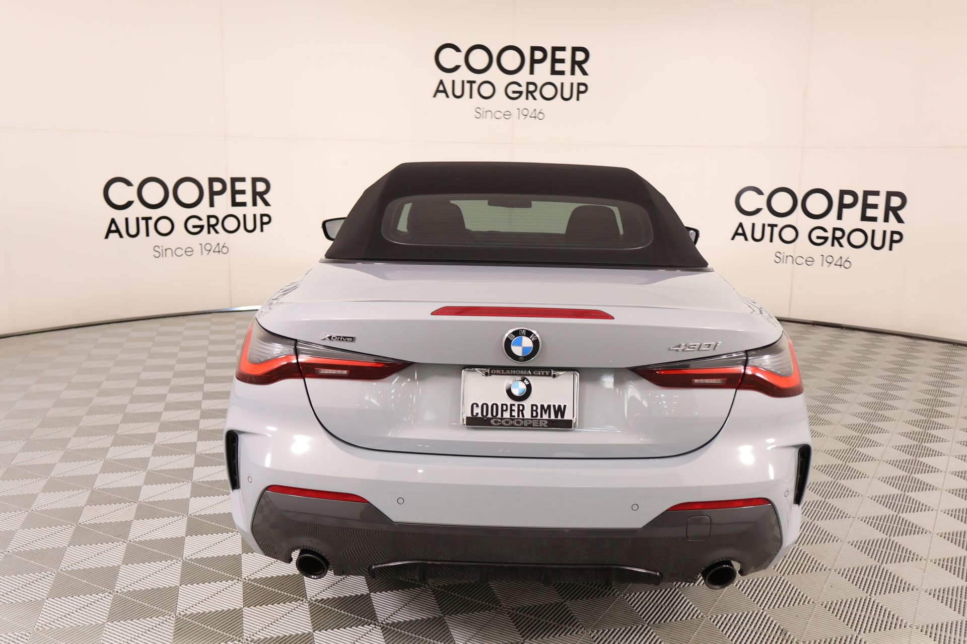 Used 2023 BMW 430i xDrive Convertible w/ M Sport Package AWD/4WD image 21