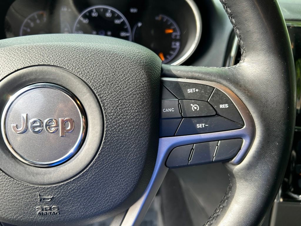 Used 2021 Jeep Grand Cherokee Laredo X RWD image 21