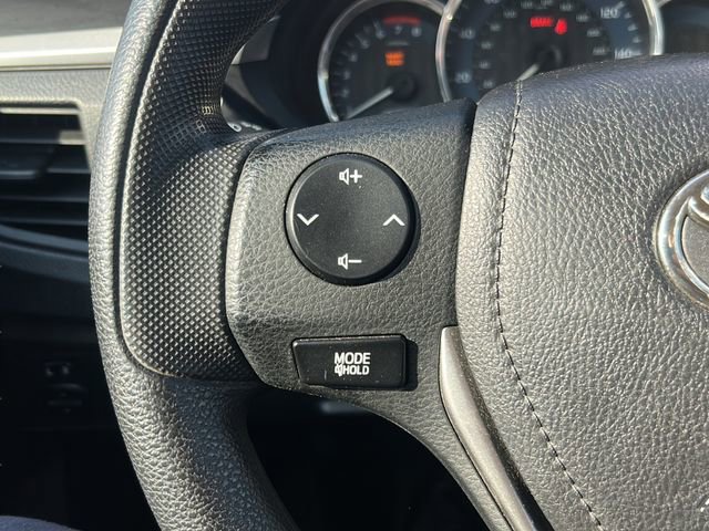 Used 2015 Toyota Corolla L image 22