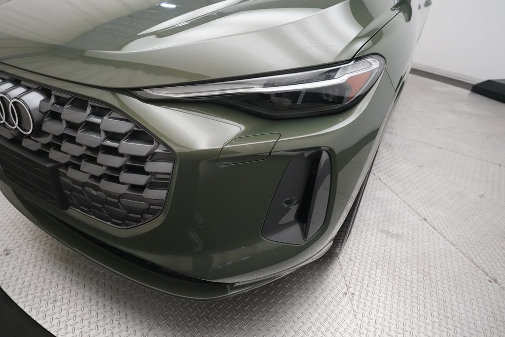 Used 2025 Audi Q5 Premium Plus w/ Premium Plus image 3