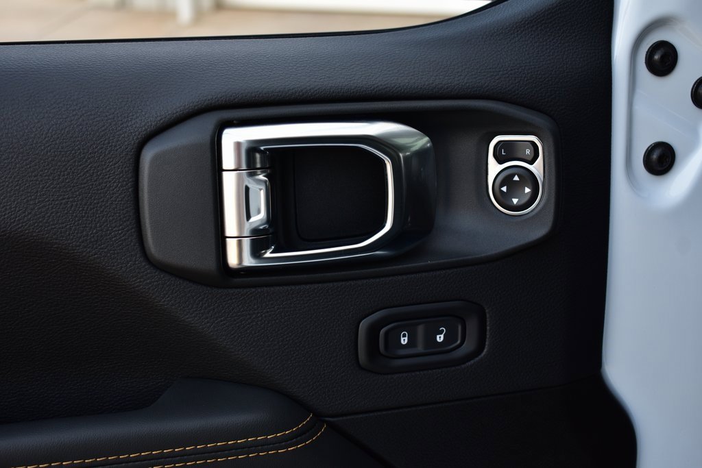 New 2025 Jeep Wrangler Sahara image 16