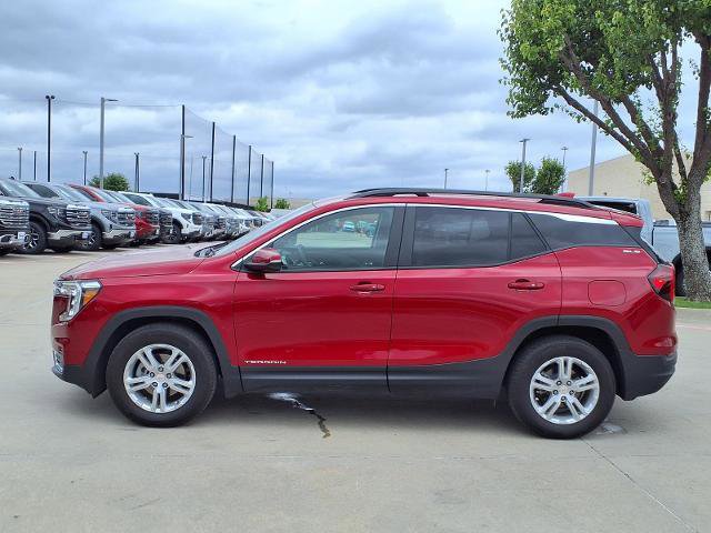 Used 2023 GMC Terrain SLE w/ Driver Convenience Package FWD image 26