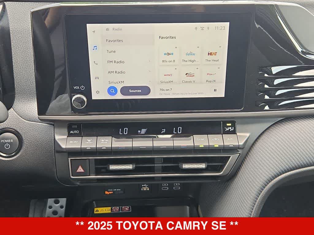 Used 2025 Toyota Camry SE FWD image 29