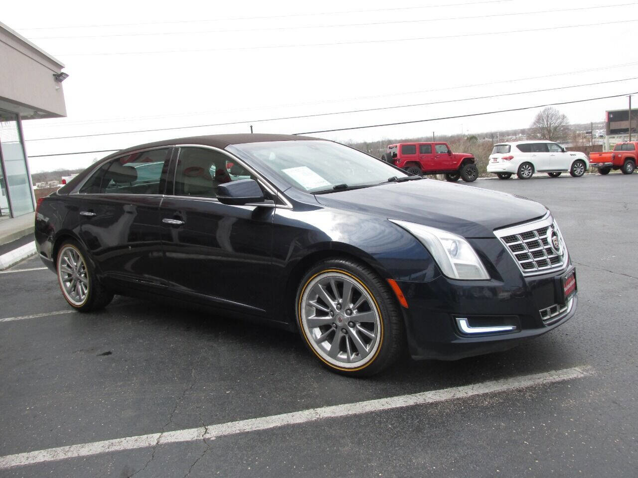 Used 2015 Cadillac XTS Limousine image 3