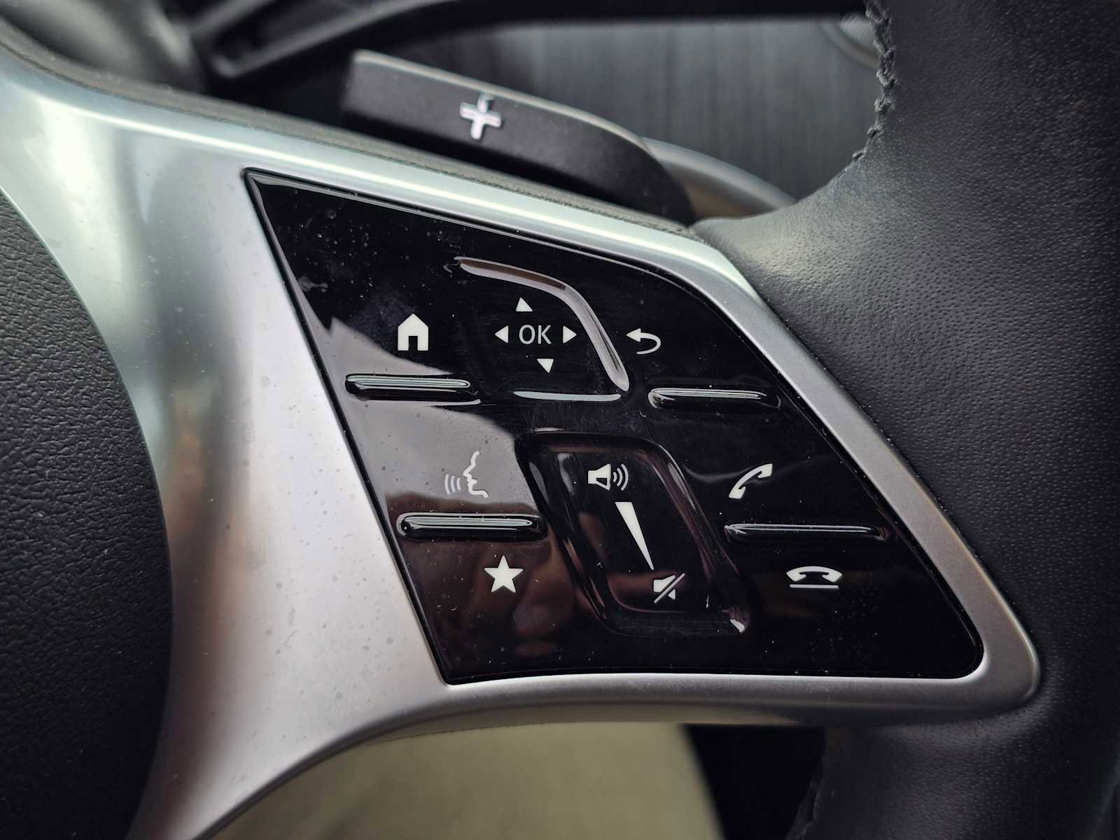 Used 2025 Mercedes-Benz C 300 C 300 image 38