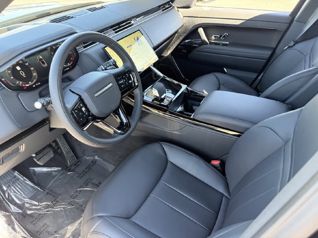 New 2026 Land Rover Range Rover Sport Dynamic SE AWD/4WD image 5