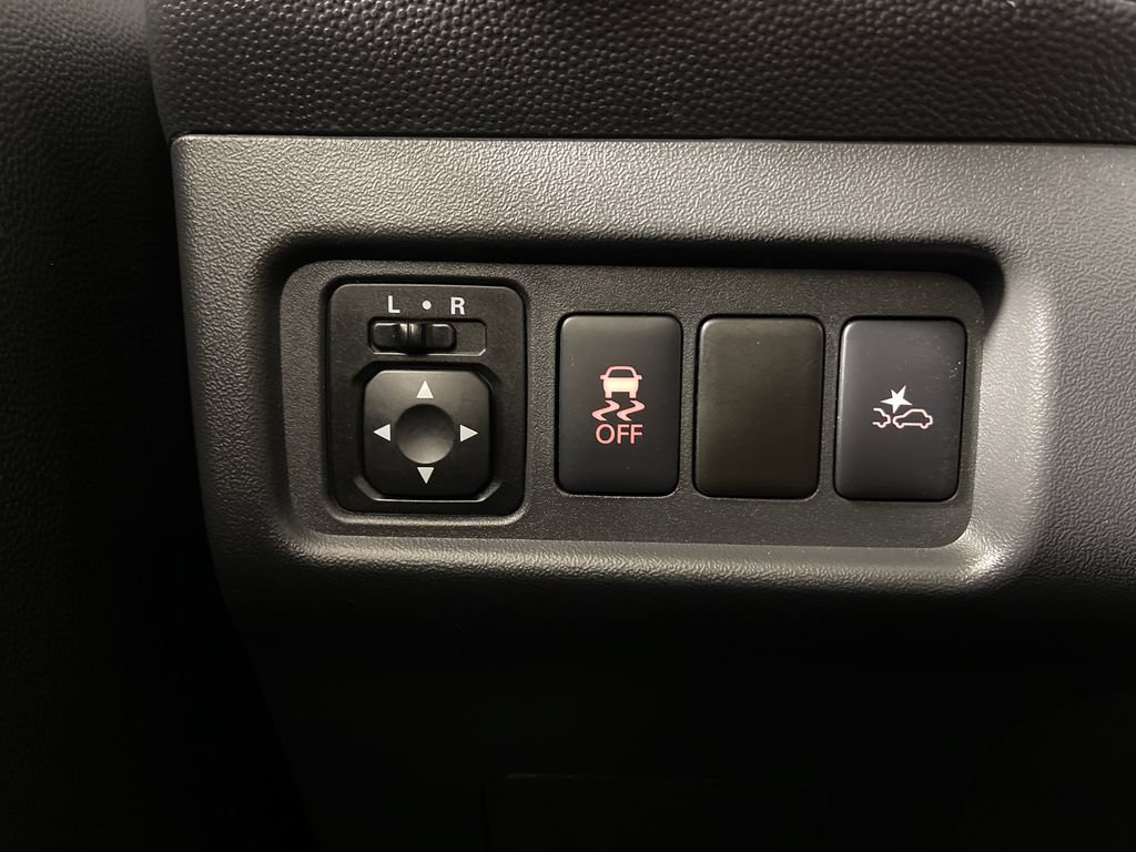 Used 2024 Mitsubishi Mirage ES FWD image 30