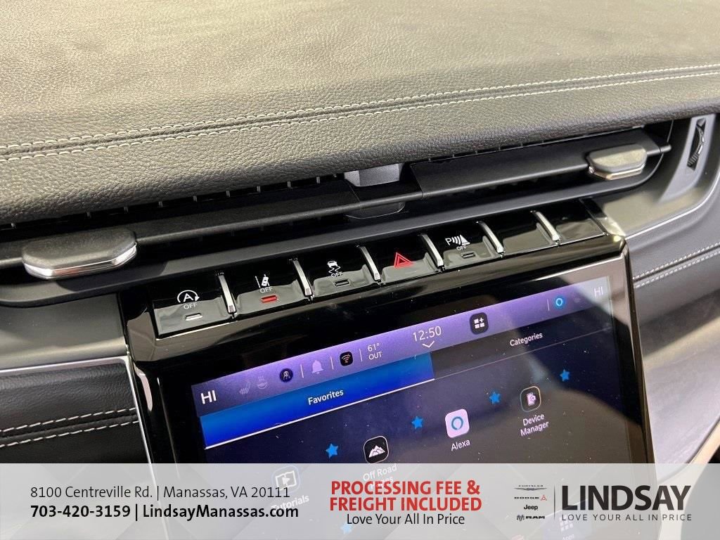 New 2025 Jeep Grand Cherokee L Limited w/ Luxury Tech Group II image 38