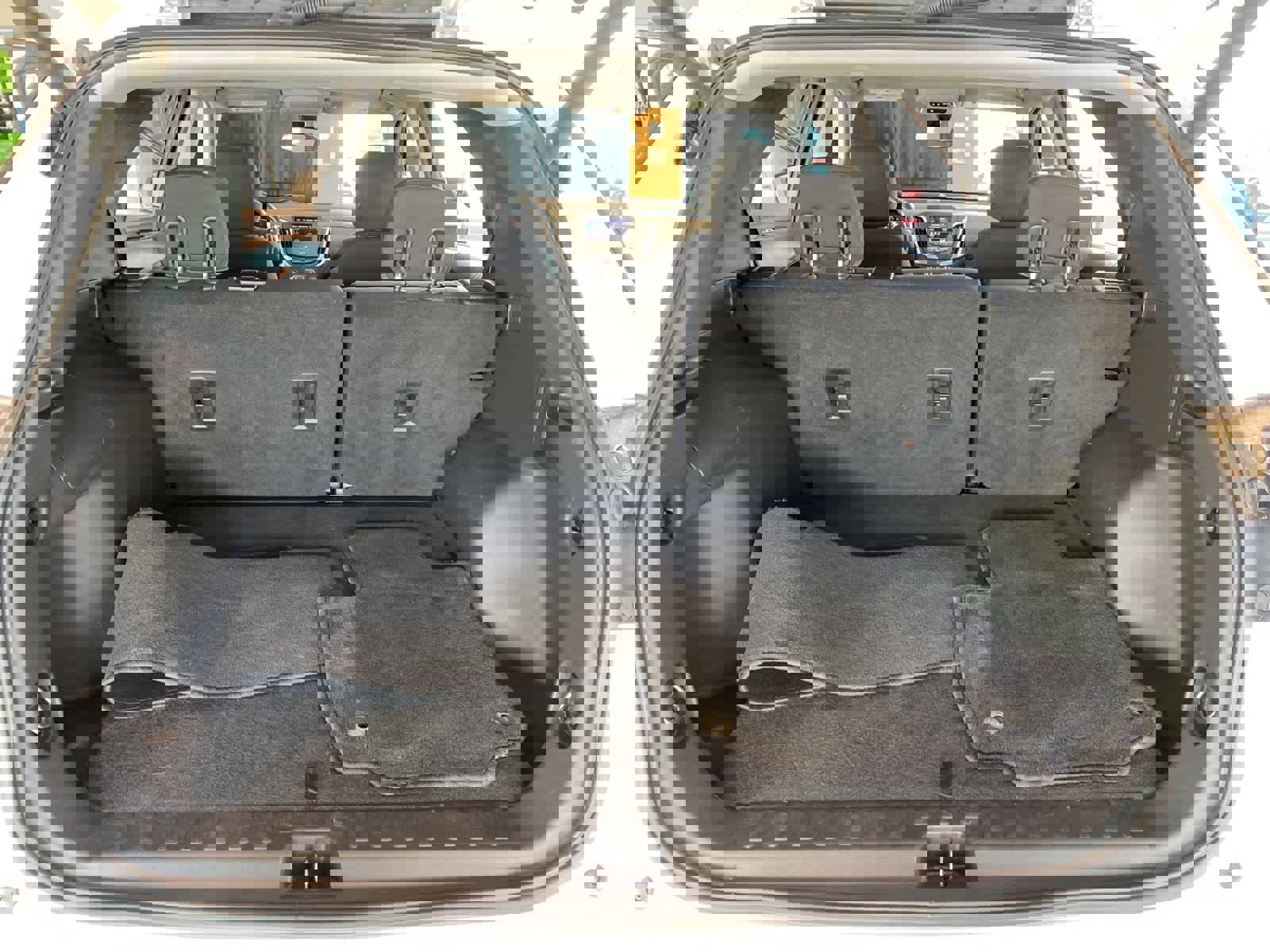 Used 2020 Chevrolet Equinox LT image 29