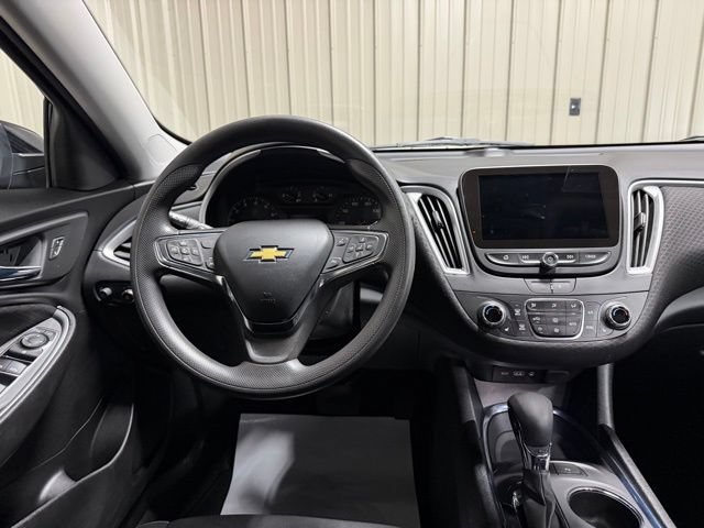 Used 2024 Chevrolet Malibu LT FWD image 30