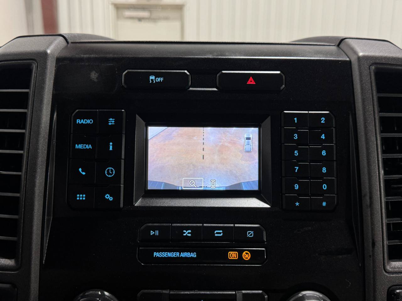Used 2020 Ford F250 XL w/ Power Equipment Group AWD/4WD image 42