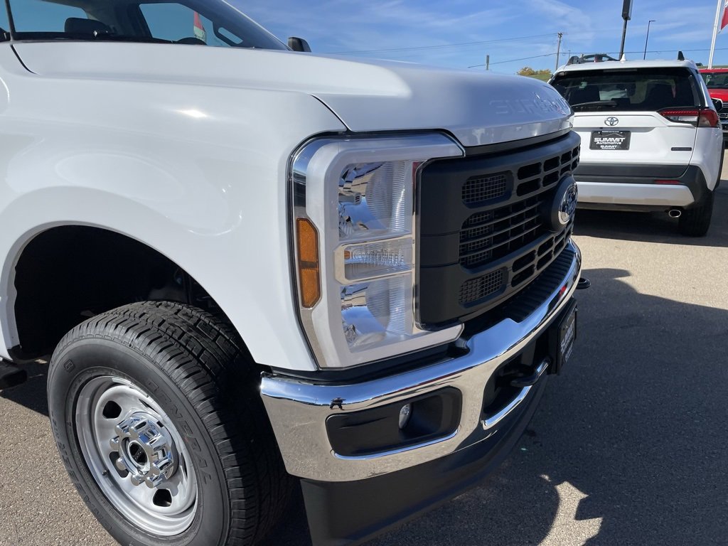 New 2026 Ford F350 XL w/ XL Chrome Package image 27