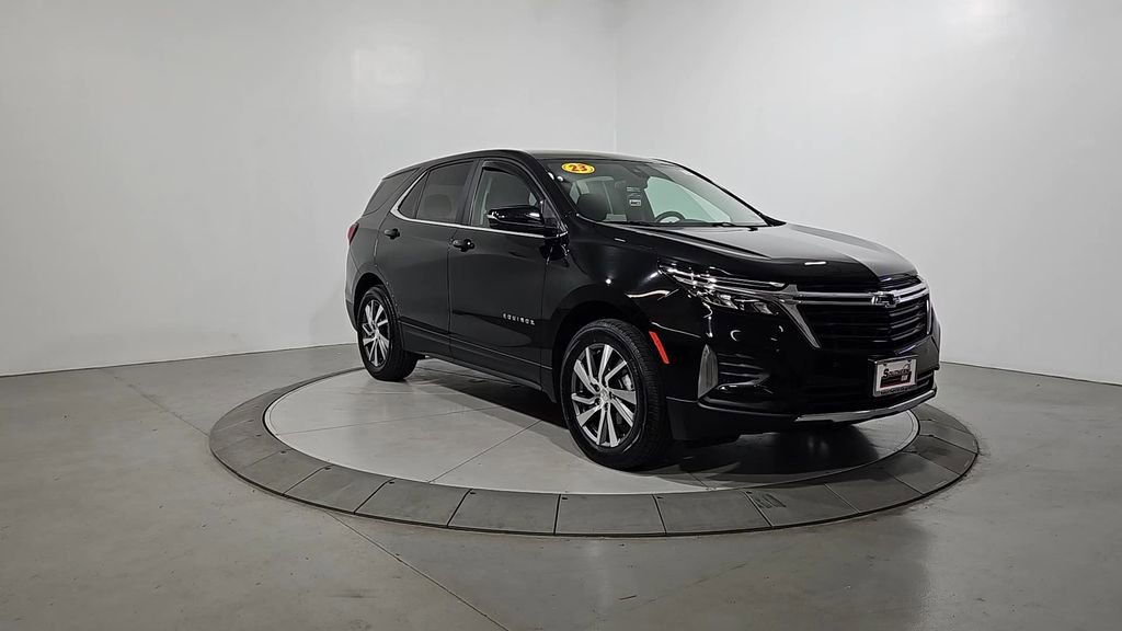 Used 2023 Chevrolet Equinox LT AWD/4WD image 8