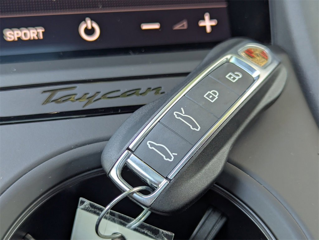 Used 2024 Porsche Taycan w/ Premium Package image 27