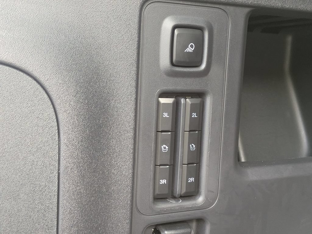 Used 2025 Ford Expedition King Ranch AWD/4WD image 15