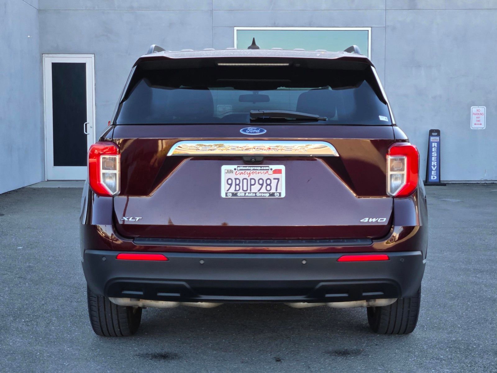 Used 2022 Ford Explorer XLT image 4
