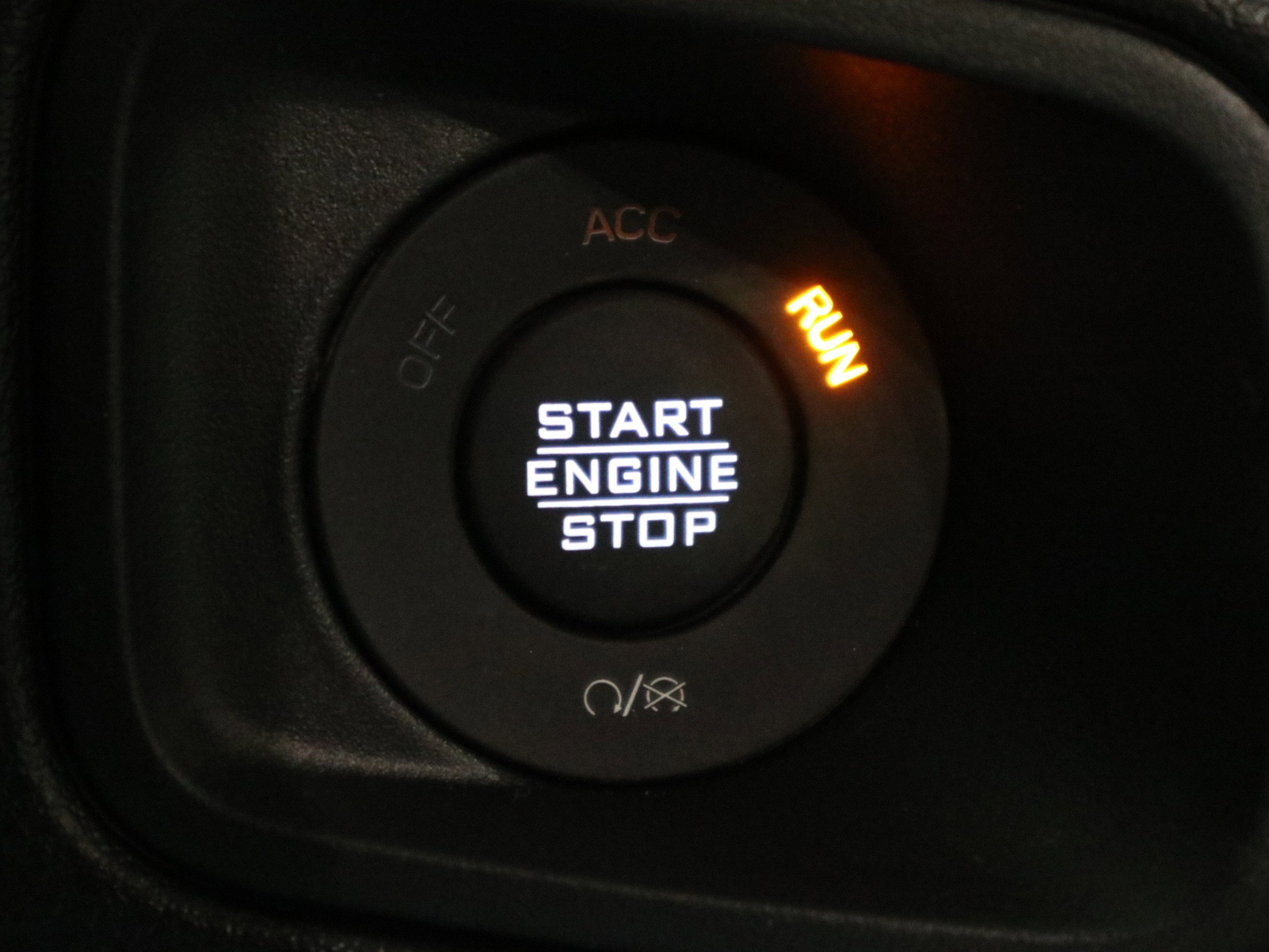New 2025 Jeep Gladiator Sport AWD/4WD image 32