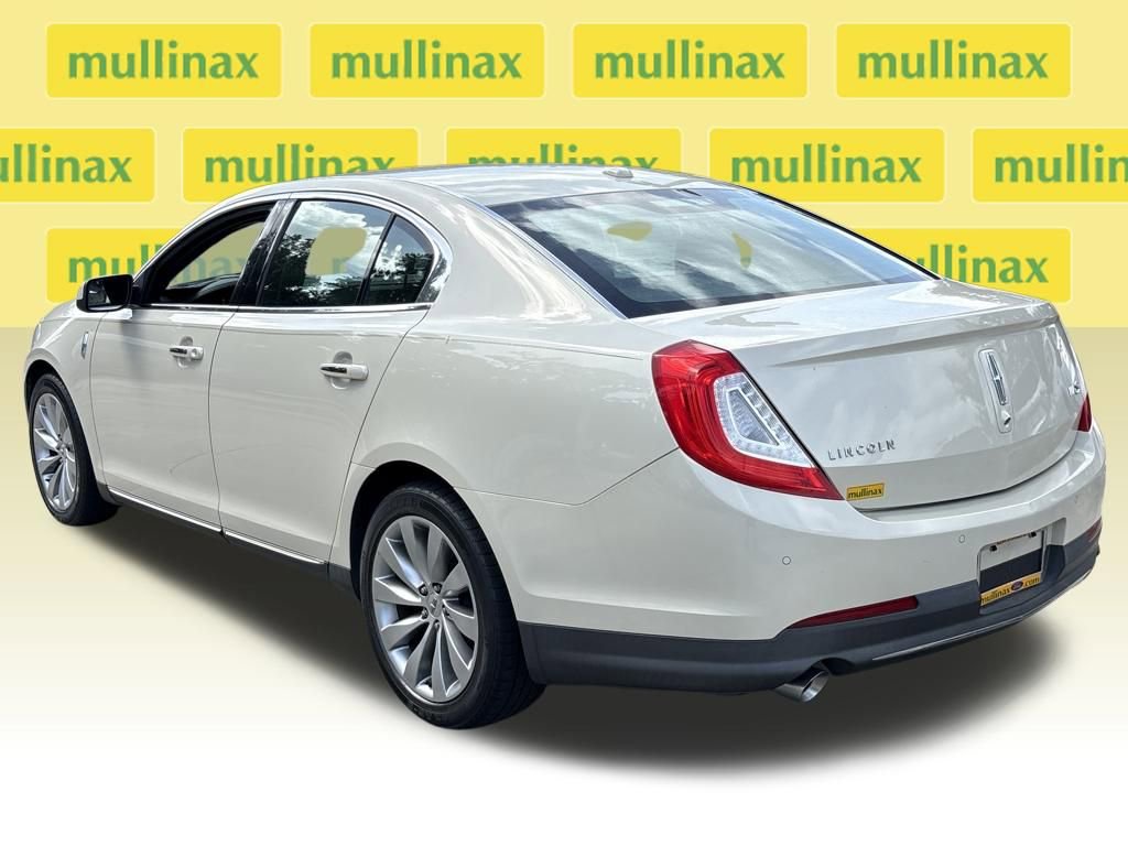Used 2014 Lincoln MKS image 8