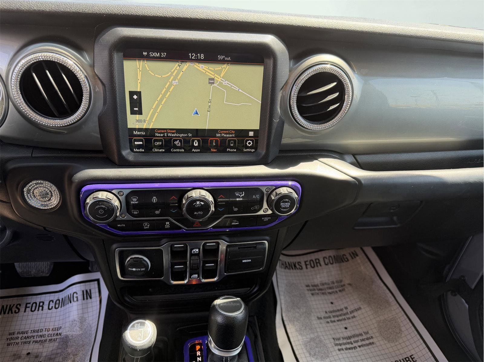 Used 2020 Jeep Gladiator Overland image 16