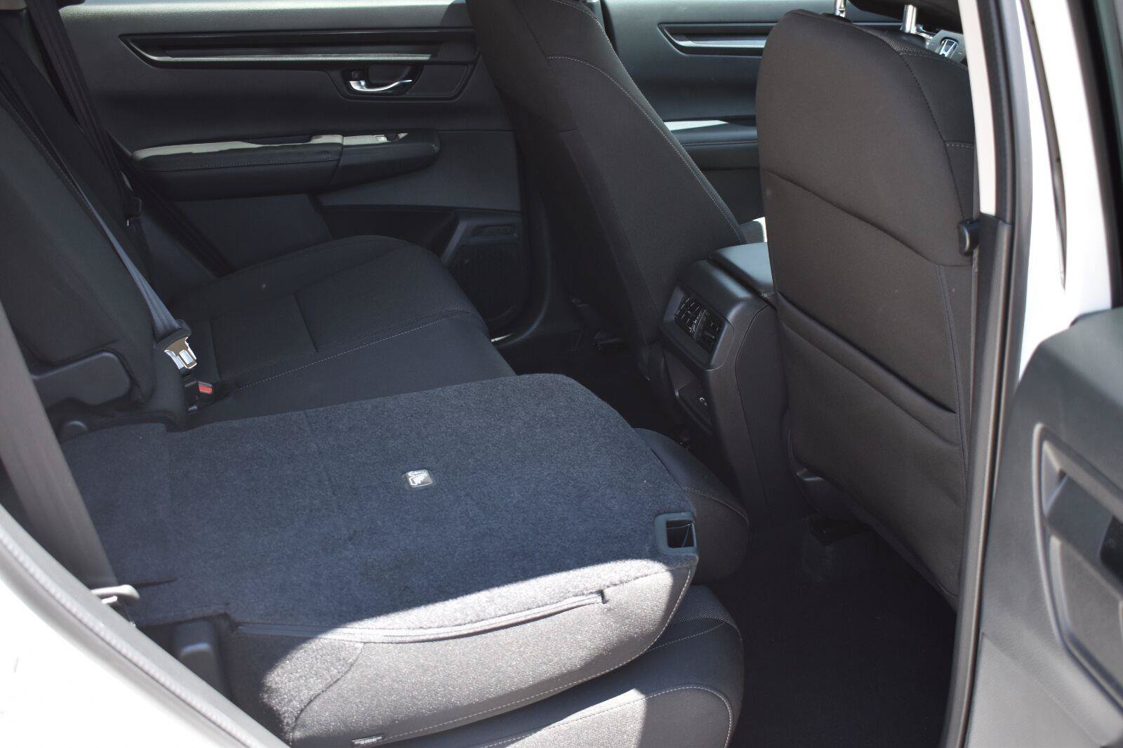 Used 2025 Honda CR-V EX image 18