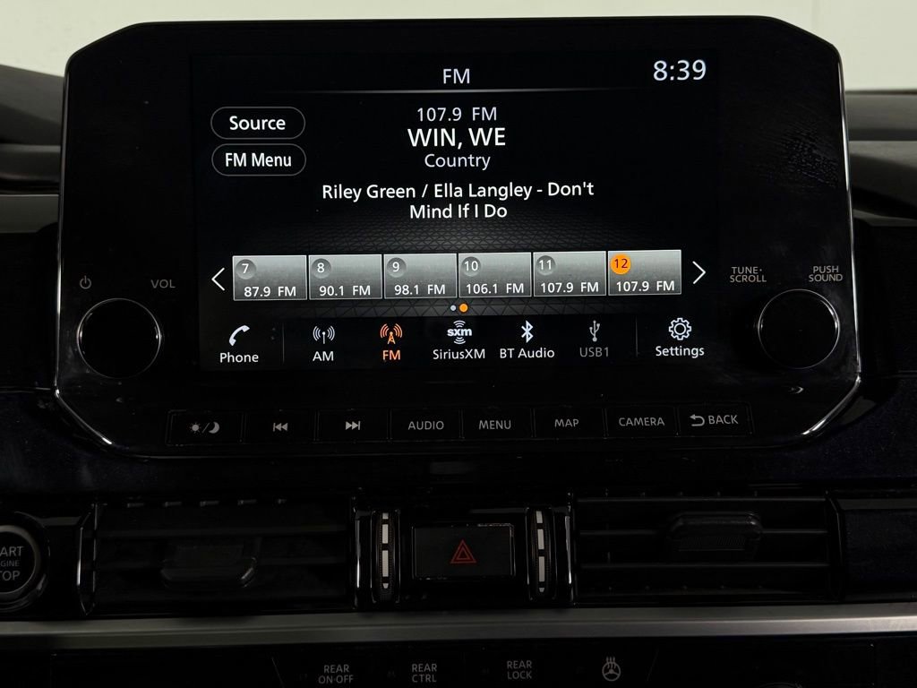 Used 2024 Nissan Pathfinder SL image 18