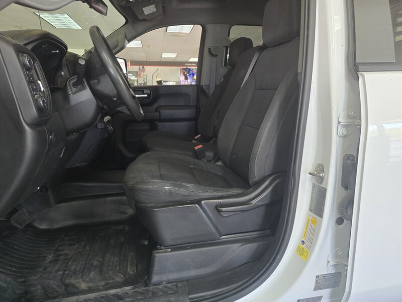 Used 2021 Chevrolet Silverado 2500 W/T w/ WT Convenience Package AWD/4WD image 9