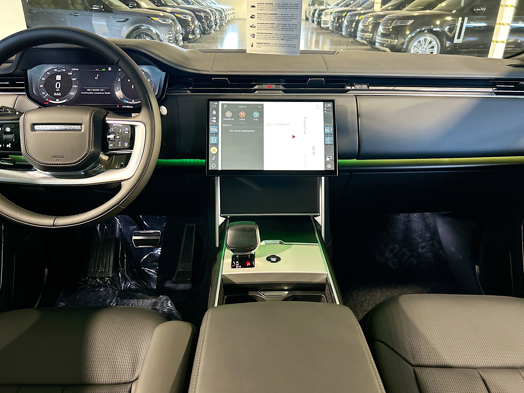 New 2025 Land Rover Range Rover SV image 13