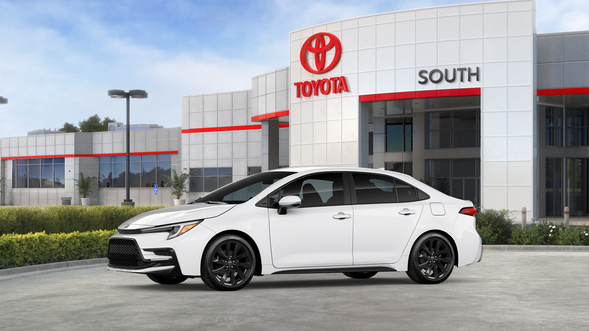New 2026 Toyota Corolla SE FWD image 3