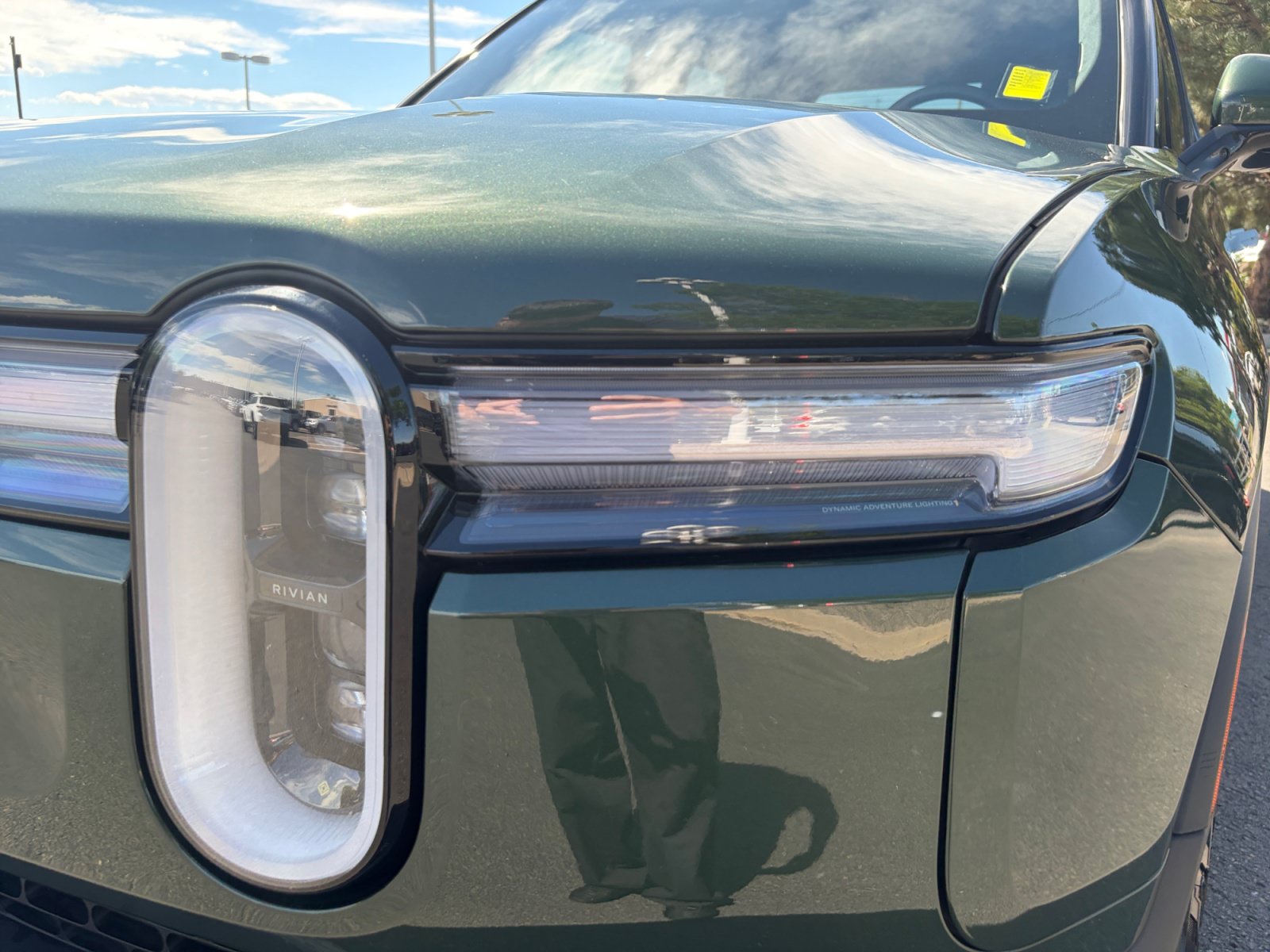 Used 2025 Rivian R1T Adventure AWD/4WD image 9