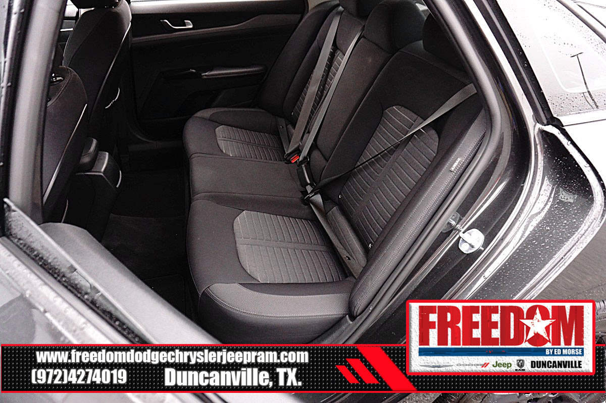Used 2025 Kia K5 LXS FWD image 14