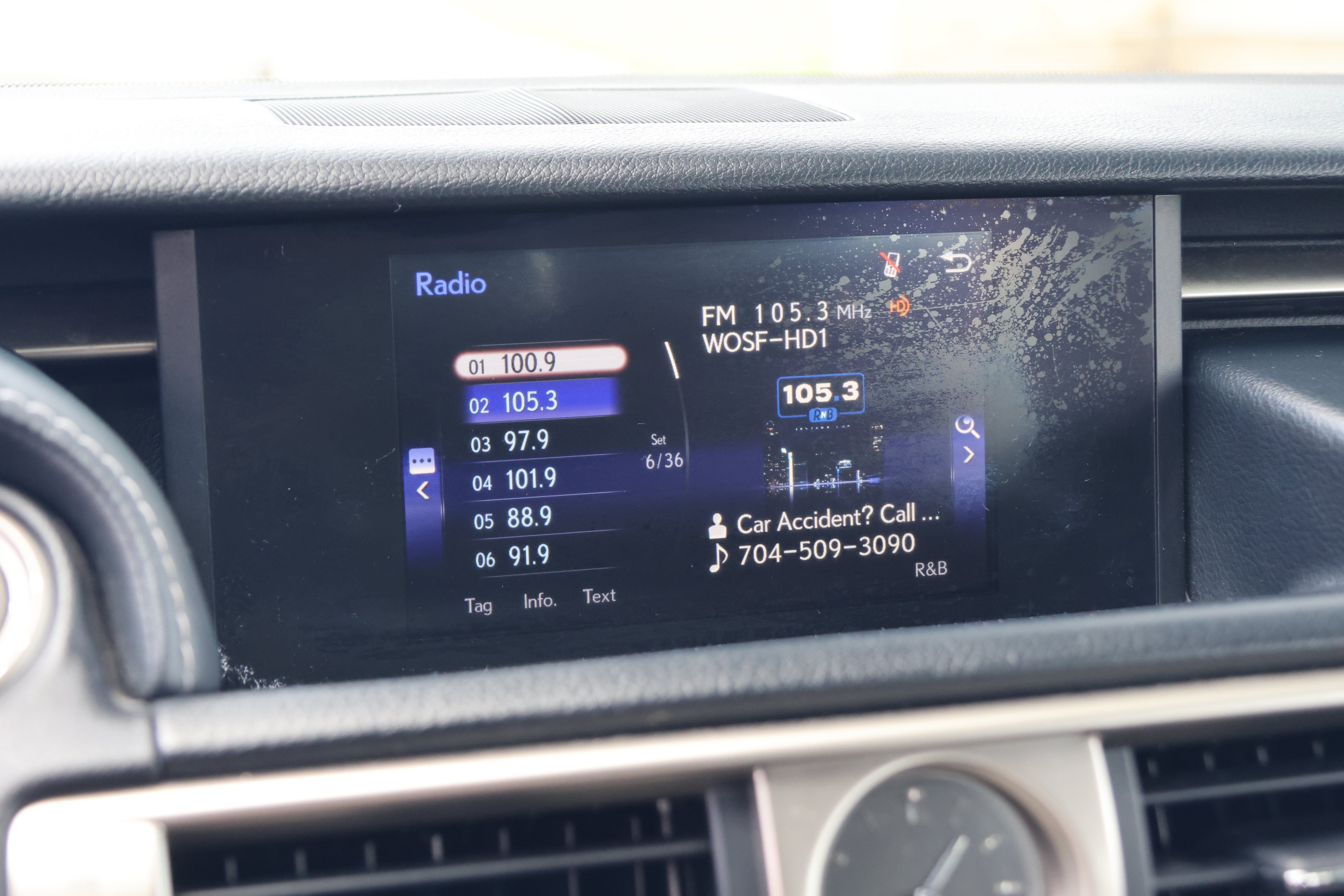 Used 2015 Lexus IS 250 RWD image 23