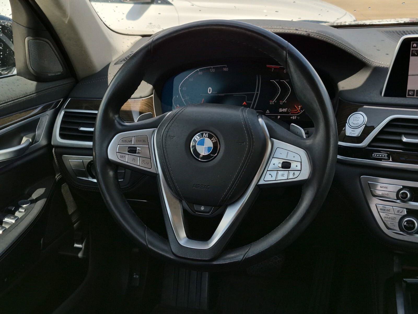 Used 2021 BMW 740i w/ Premium Package RWD image 16