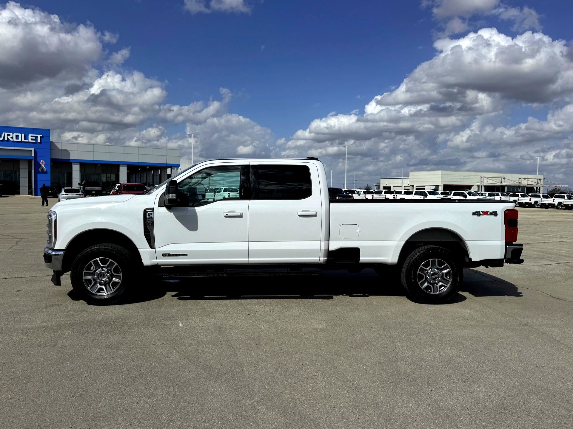 Used 2024 Ford F250 Lariat AWD/4WD image 10