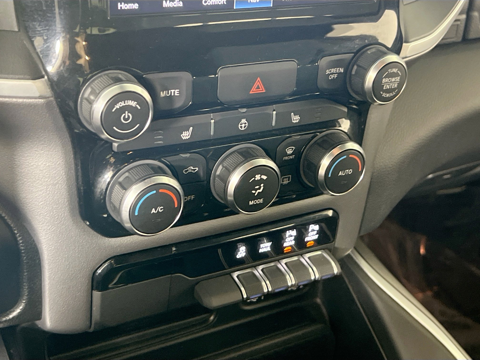 Used 2022 RAM 1500 Big Horn image 16