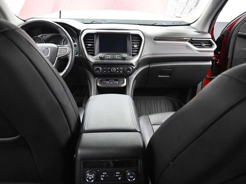 Used 2023 GMC Acadia AT4 w/ Technology Package image 26