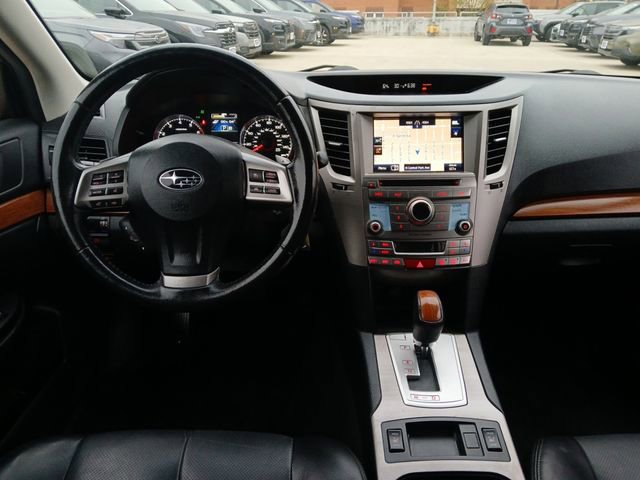 Used 2013 Subaru Outback 2.5i Limited AWD/4WD image 8