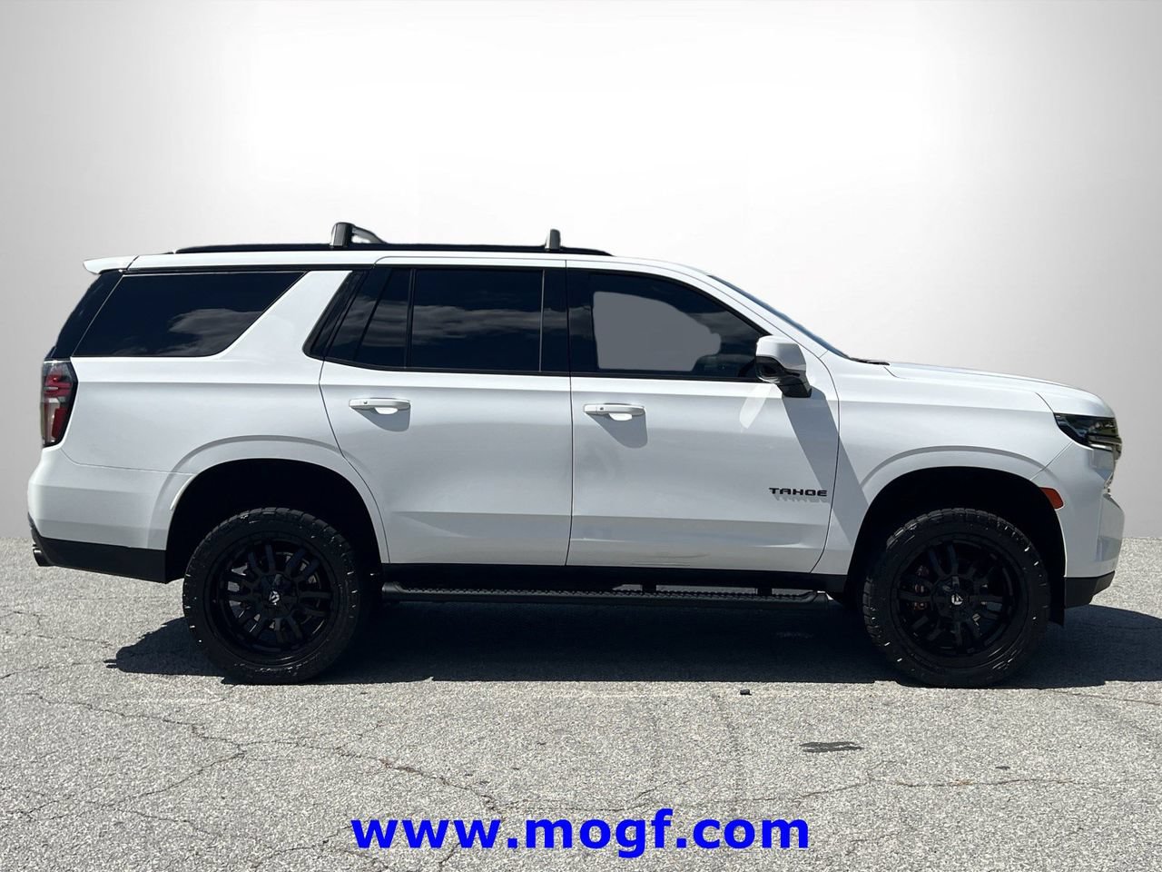 Used 2022 Chevrolet Tahoe RST w/ Sport Performance Package AWD/4WD image 29